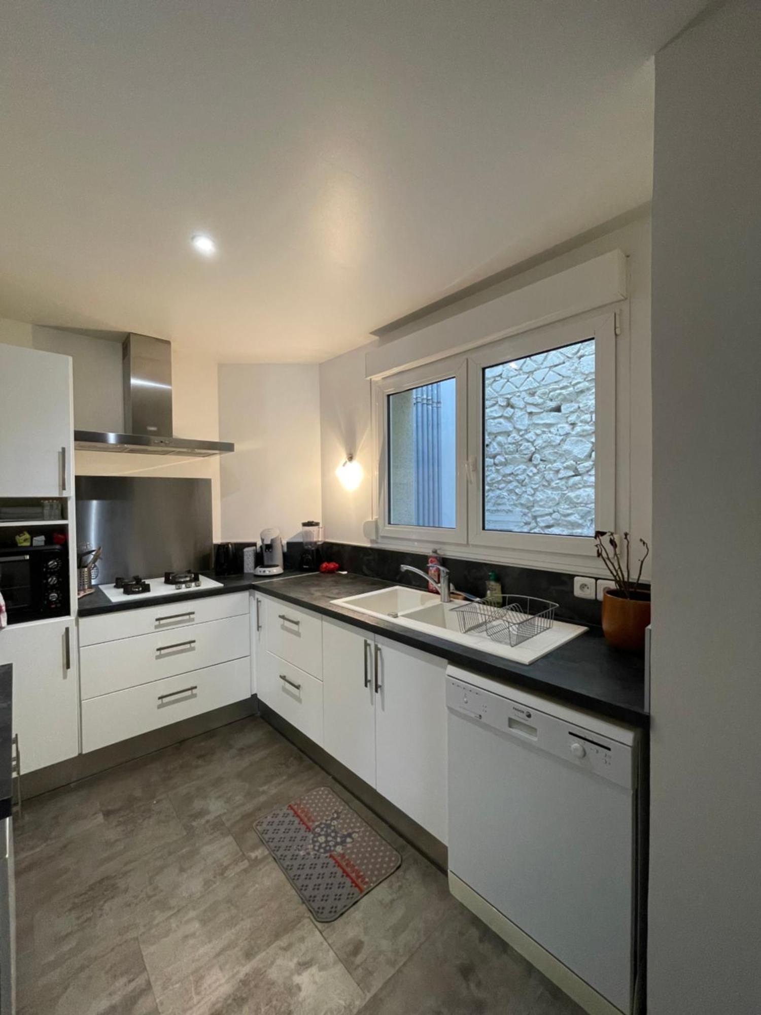 Appartement En Centre Ville 70M2 Reims Bagian luar foto